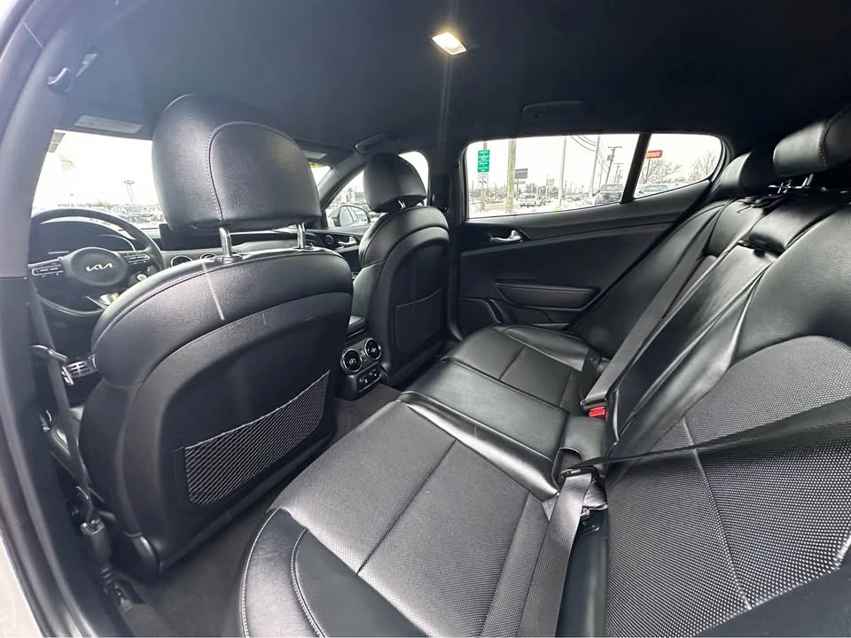 2022 Kia Stinger - Image 6 of 11