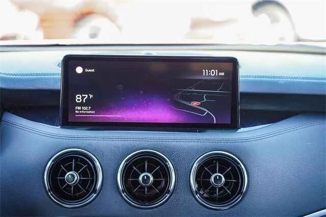 2022 Kia Stinger - Image 9 of 16