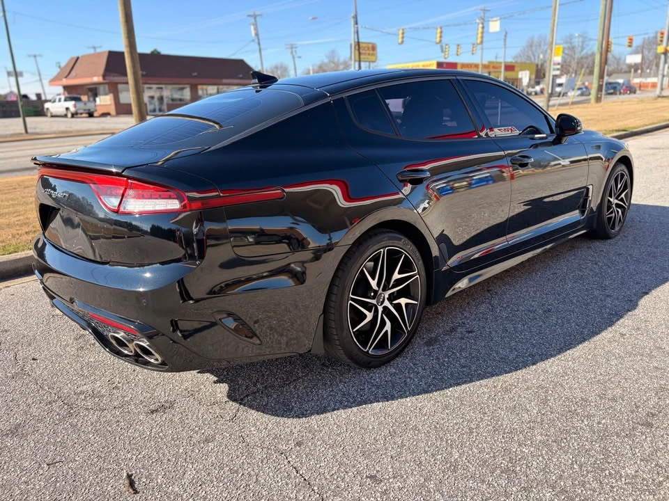 2022 Kia Stinger - Image 2 of 12