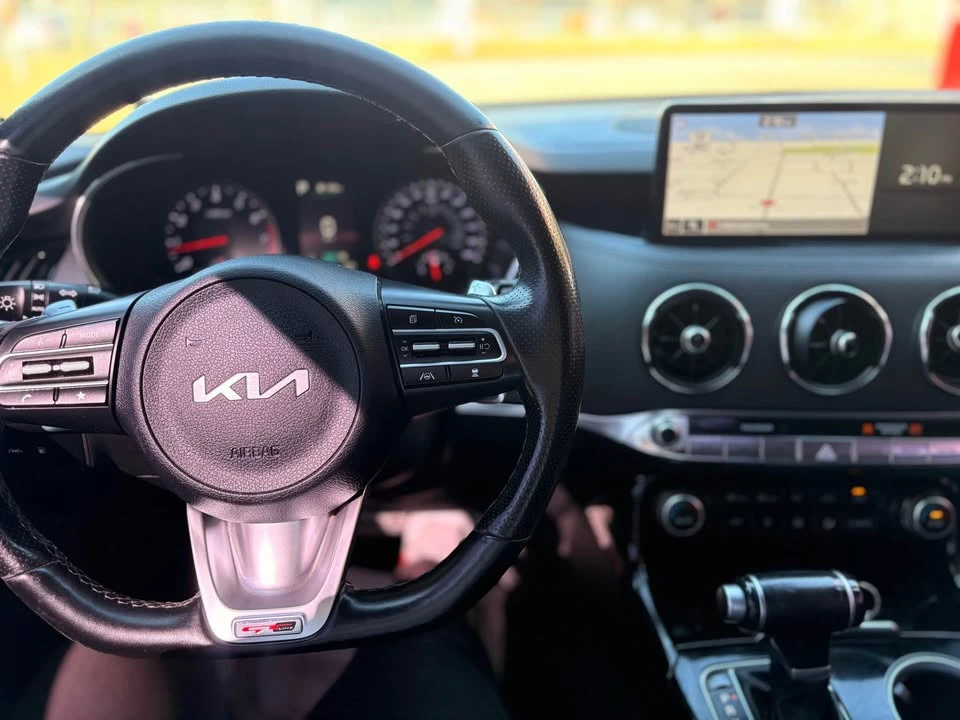 2022 Kia Stinger - Image 12 of 12