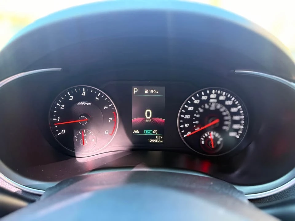 2022 Kia Stinger - Image 11 of 12