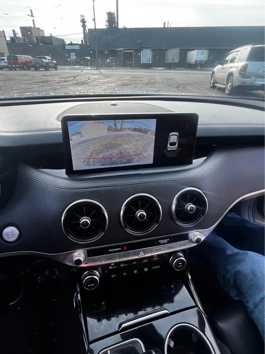 2022 Kia Stinger - Image 17 of 20