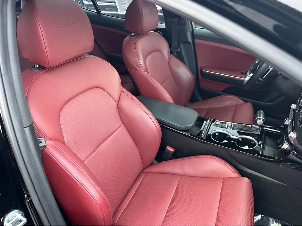 2022 Kia Stinger - Image 5 of 16