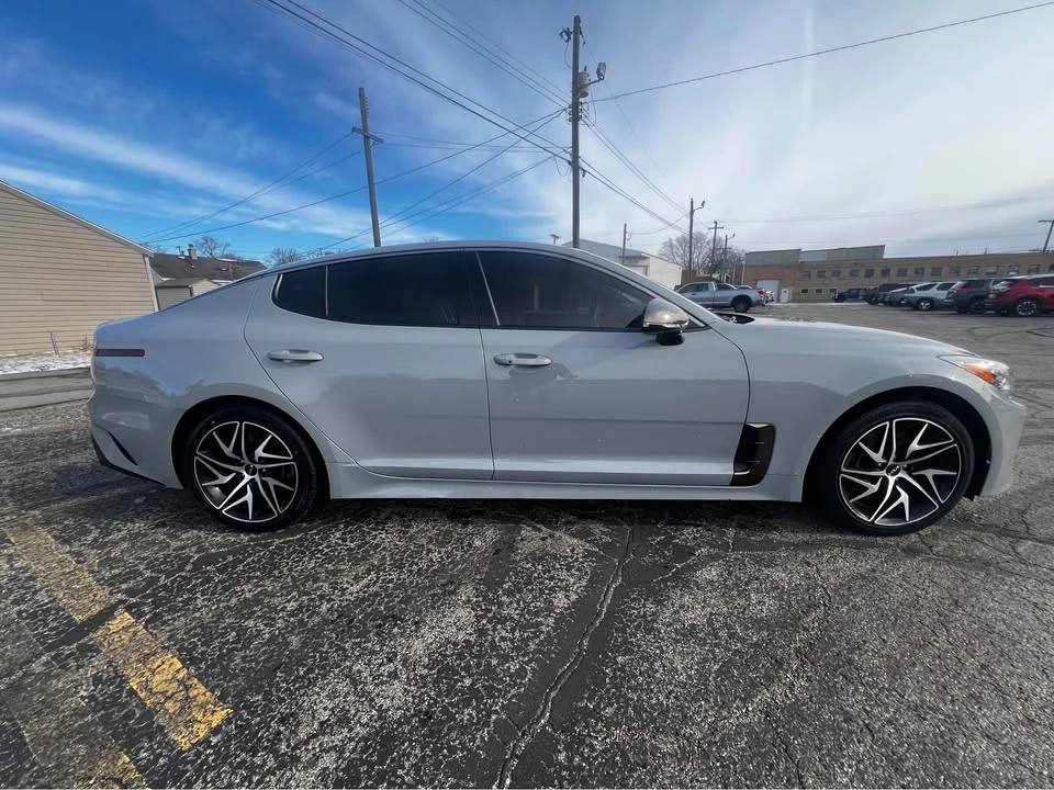 2022 Kia Stinger - Image 5 of 20