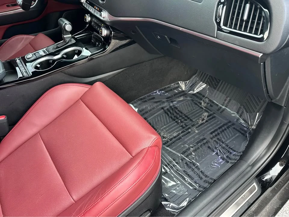 2022 Kia Stinger - Image 13 of 16
