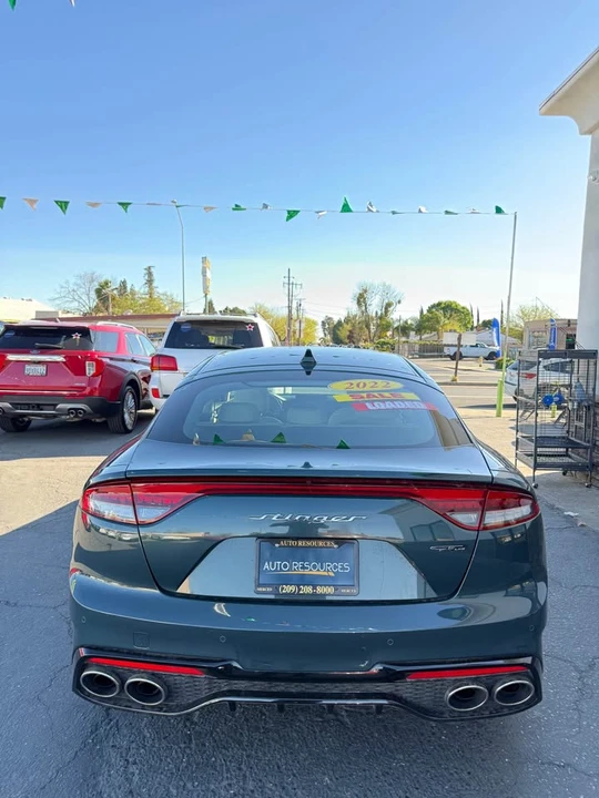 2022 Kia Stinger - Image 9 of 13
