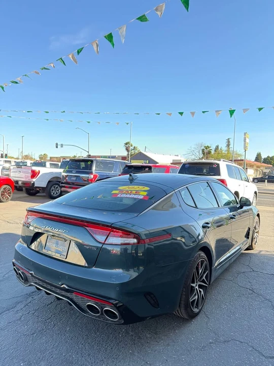 2022 Kia Stinger - Image 10 of 13