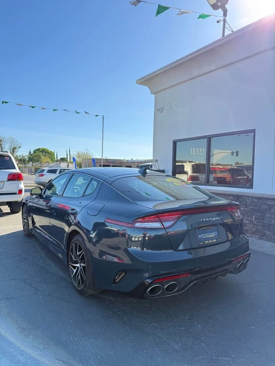 2022 Kia Stinger - Image 8 of 13
