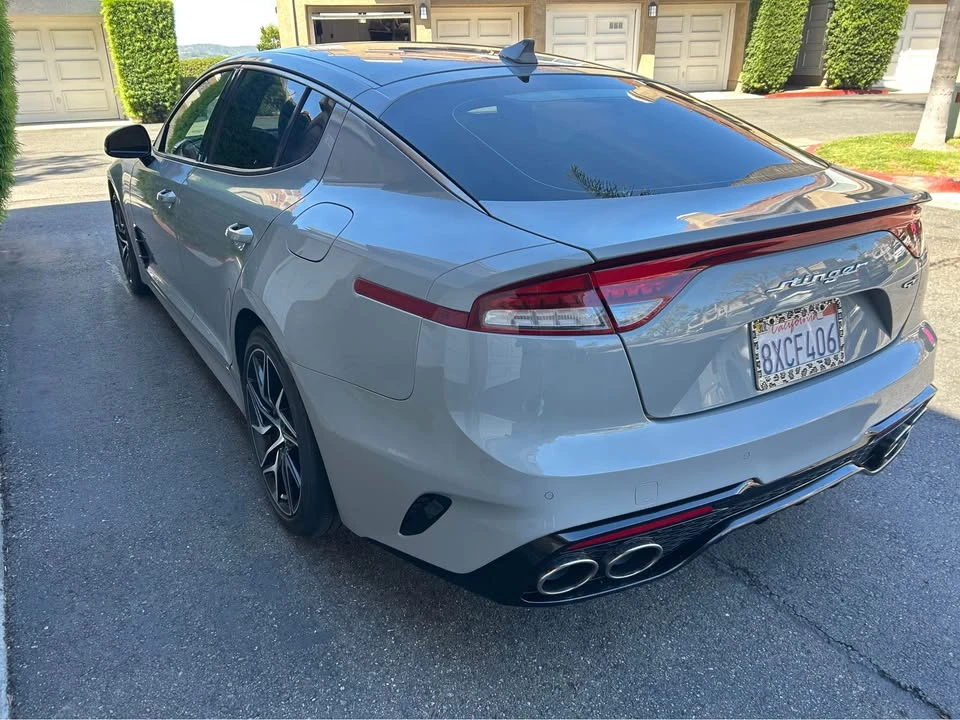 2022 Kia Stinger - Image 2 of 12