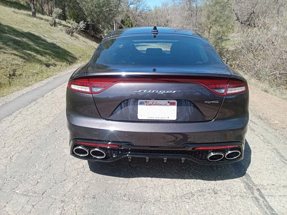 2022 Kia Stinger - Image 3 of 17