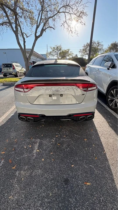 2022 Kia Stinger - Image 5 of 5