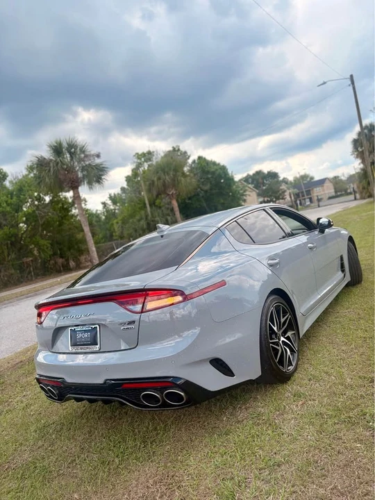 2022 Kia Stinger - Image 8 of 20