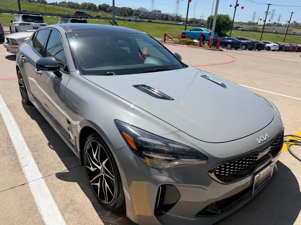 2022 Kia Stinger - Image 2 of 5