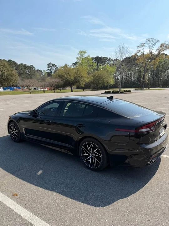 2022 Kia Stinger - Image 4 of 10