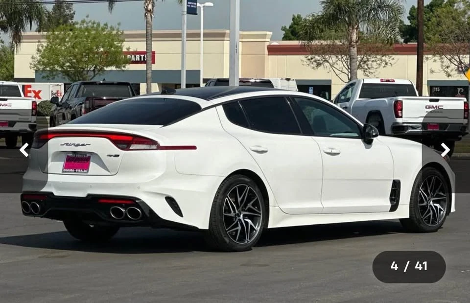 2022 Kia Stinger - Image 4 of 9