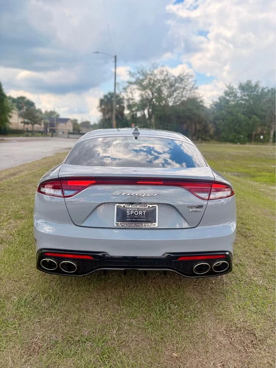 2022 Kia Stinger - Image 7 of 20