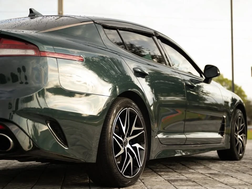 2022 Kia Stinger - Image 18 of 20