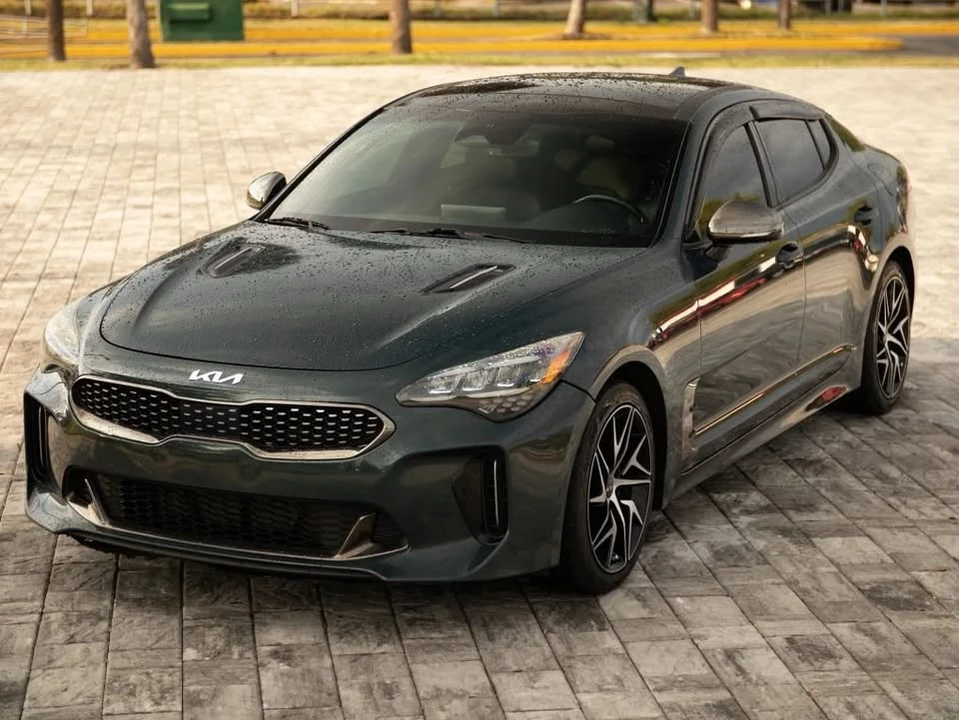 2022 Kia Stinger - Image 8 of 20