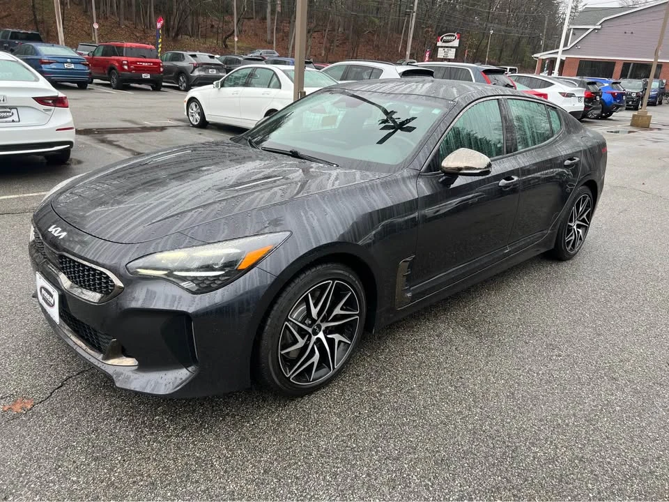 2022 Kia Stinger - Image 7 of 15