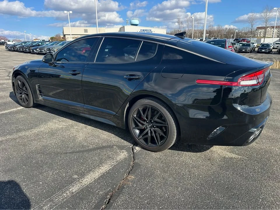 2022 Kia Stinger - Image 7 of 17