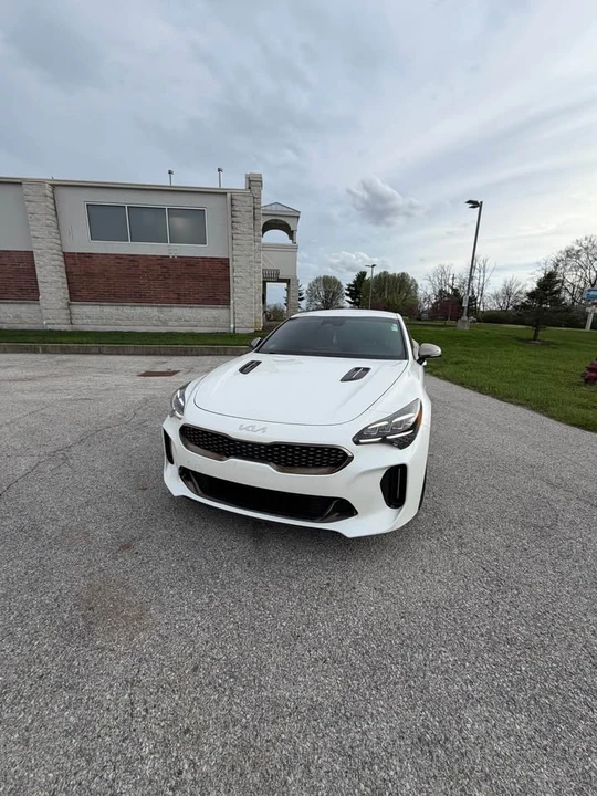 2022 Kia Stinger - Image 7 of 19