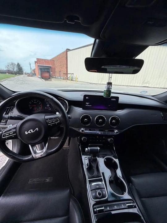 2022 Kia Stinger - Image 19 of 19