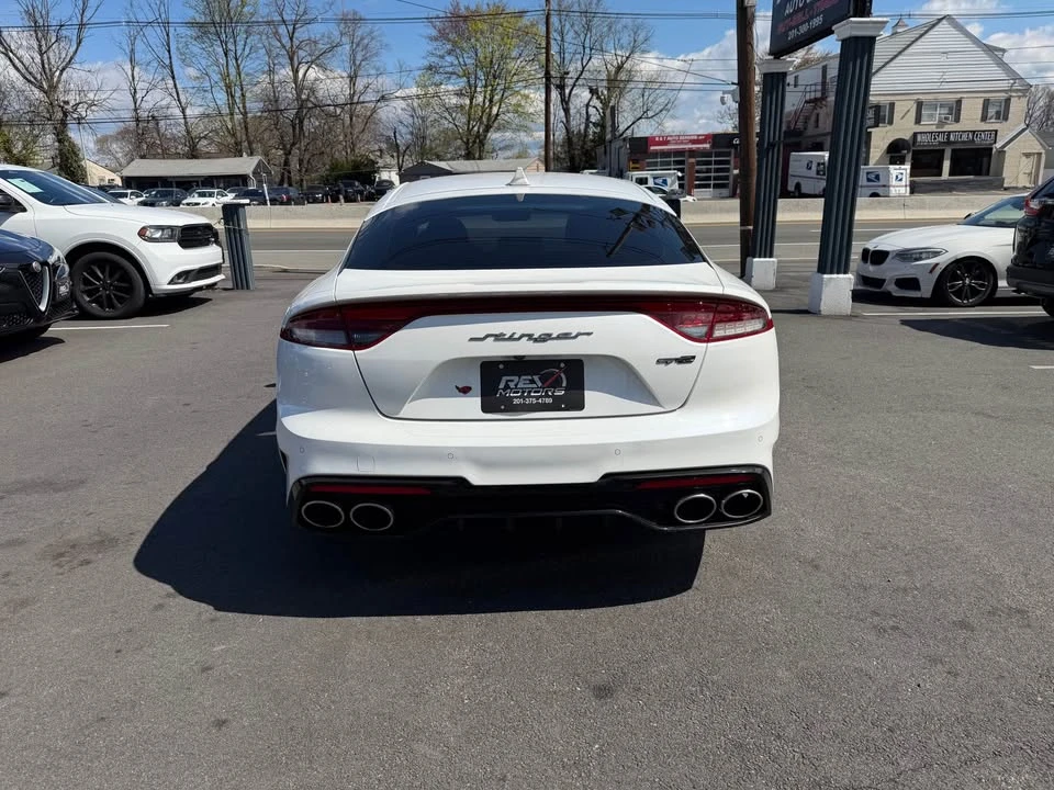 2022 Kia Stinger - Image 3 of 19