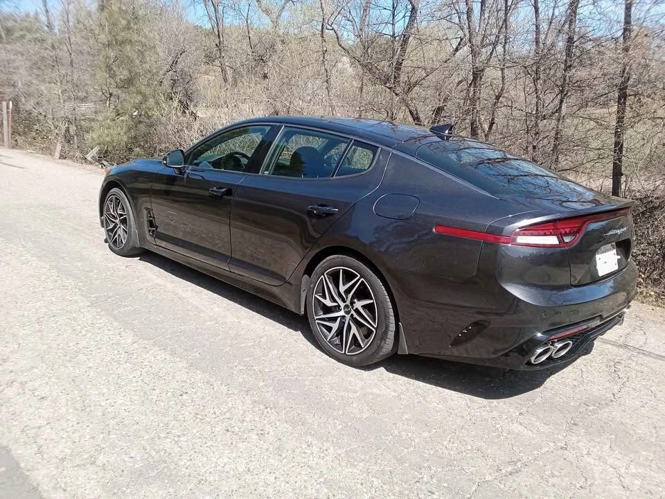 2022 Kia Stinger - Image 6 of 17