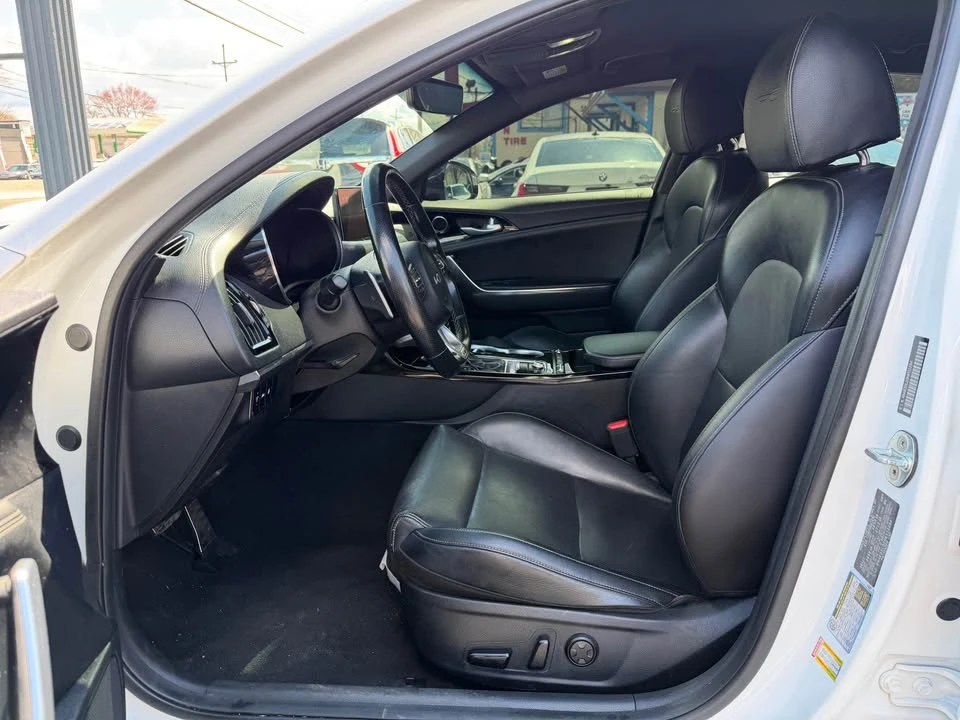 2022 Kia Stinger - Image 7 of 19