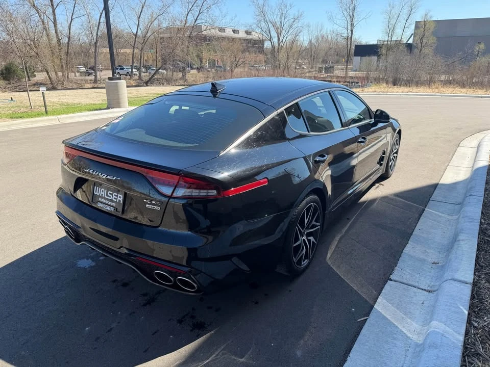 2022 Kia Stinger - Image 5 of 17