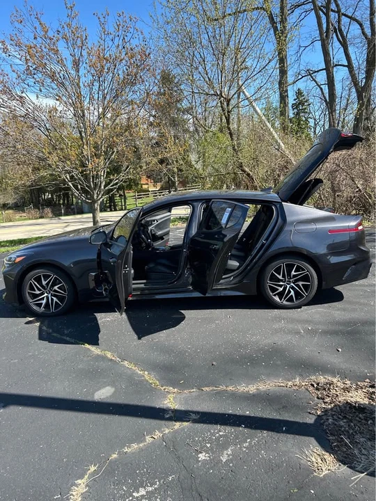 2022 Kia Stinger - Image 3 of 8