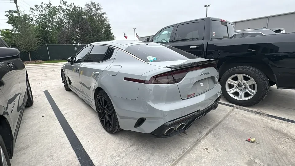 2022 Kia Stinger - Image 4 of 5