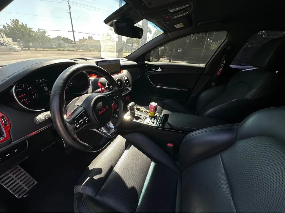 2022 Kia Stinger - Image 4 of 17