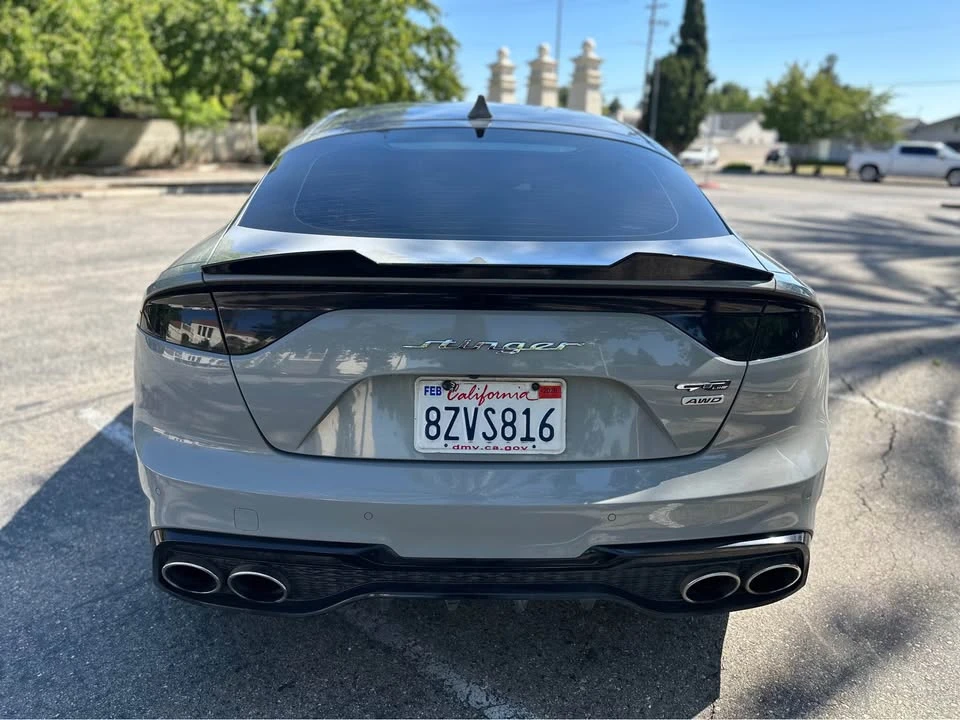 2022 Kia Stinger - Image 10 of 17
