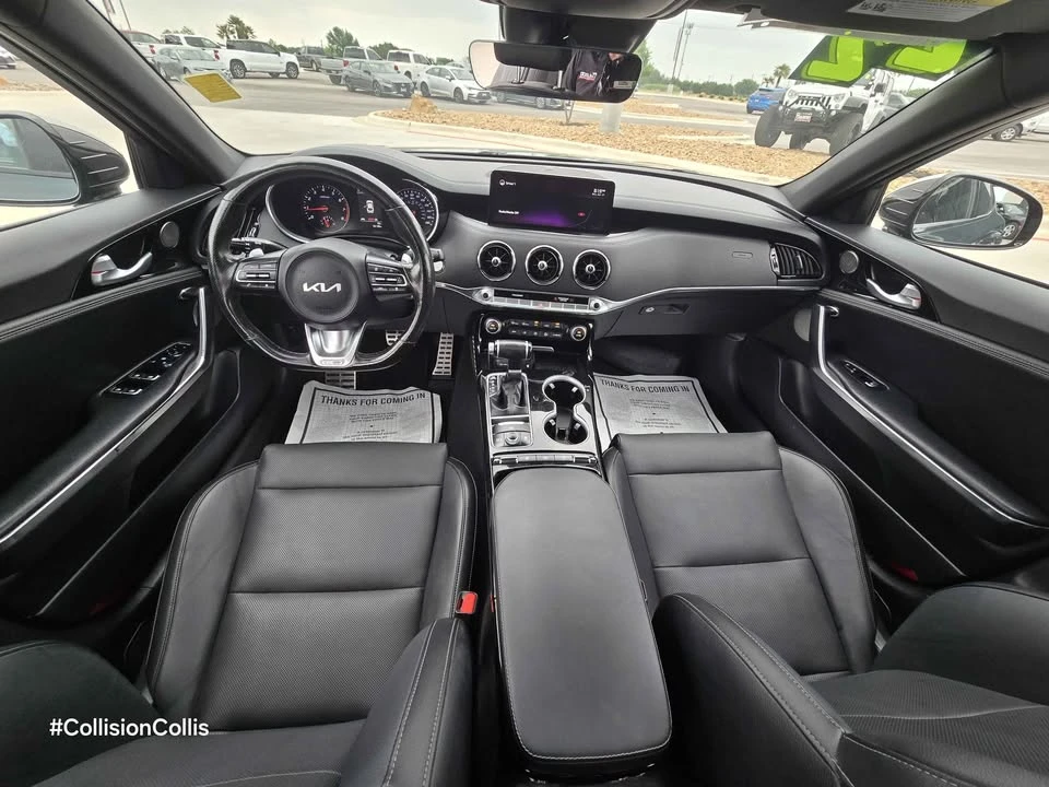 2022 Kia Stinger - Image 8 of 19