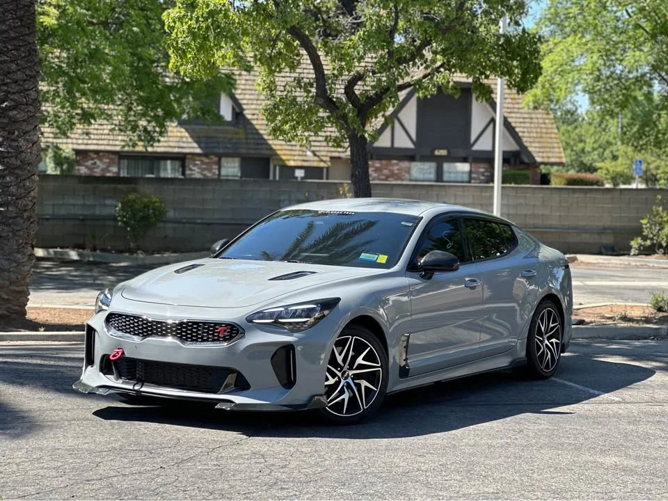 2022 Kia Stinger - Image 13 of 17