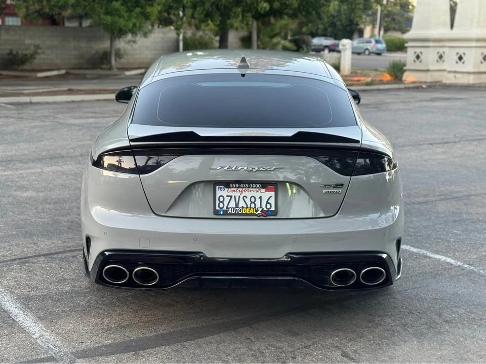 2022 Kia Stinger GT - Image 10 of 18