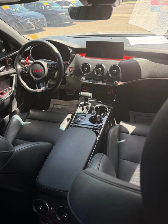 2022 Kia Stinger - Image 8 of 8