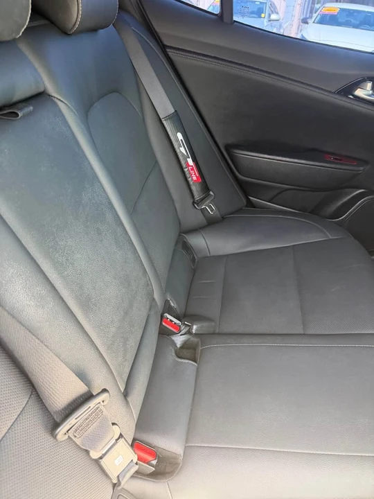 2022 Kia Stinger - Image 7 of 8