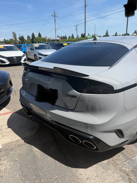 2022 Kia Stinger - Image 6 of 8