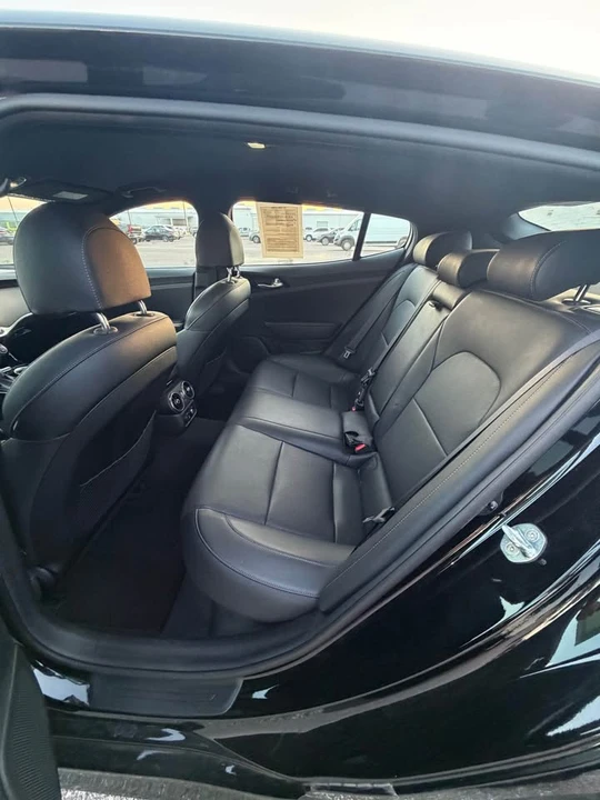 2022 Kia Stinger - Image 5 of 8