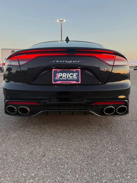 2022 Kia Stinger - Image 4 of 8