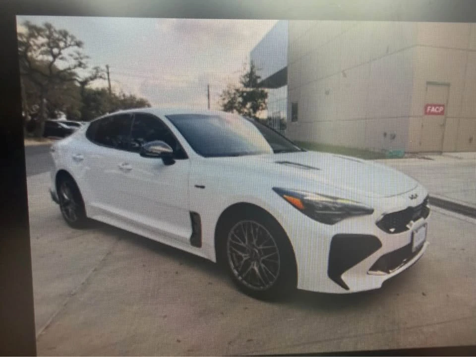 2022 Kia Stinger - Image 3 of 5