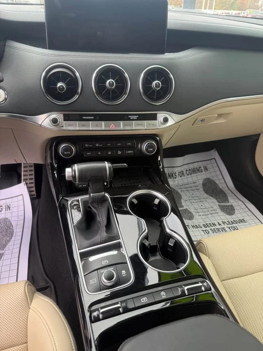 2022 Kia Stinger GT - Image 12 of 12
