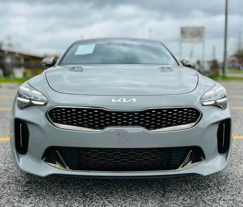 2022 Kia Stinger GT - Image 7 of 12