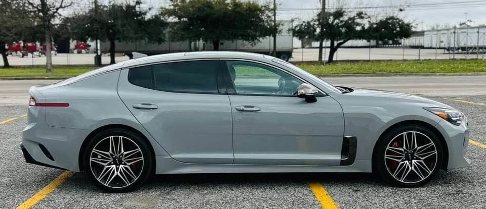 2022 Kia Stinger GT - Image 3 of 12