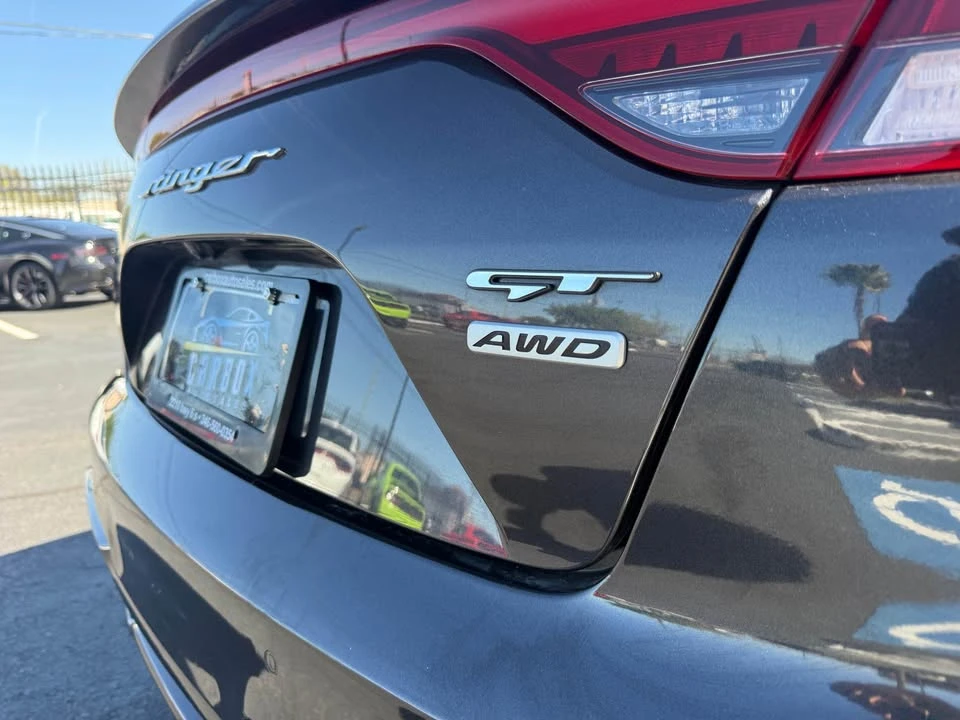 2022 Kia Stinger GT - Image 19 of 20