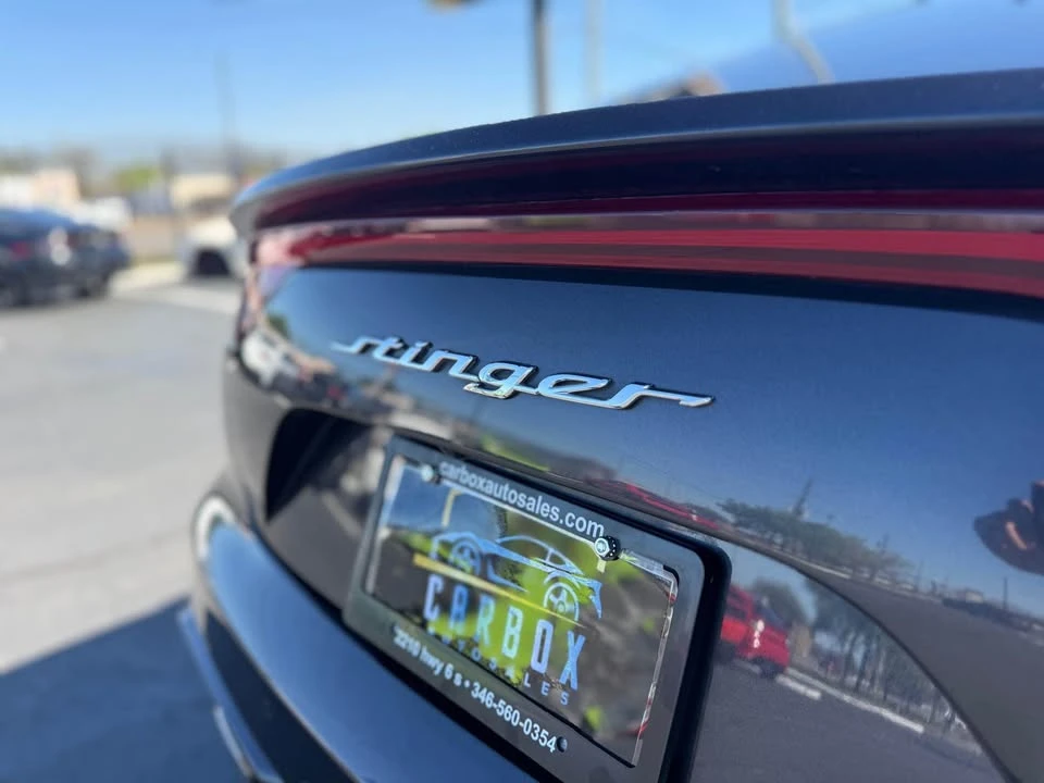 2022 Kia Stinger GT - Image 17 of 20