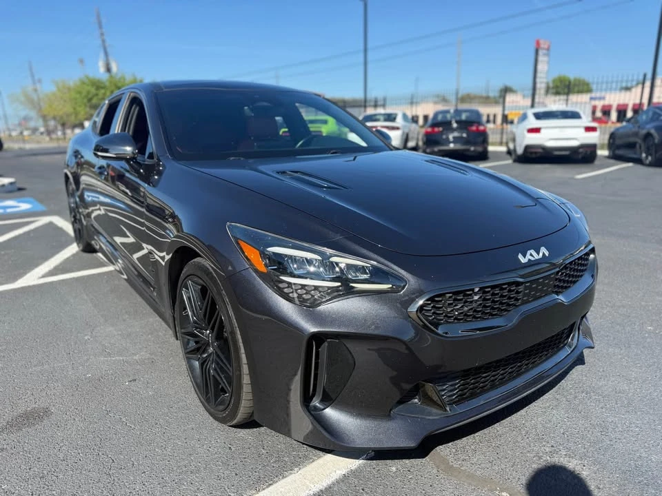 2022 Kia Stinger GT - Image 8 of 20