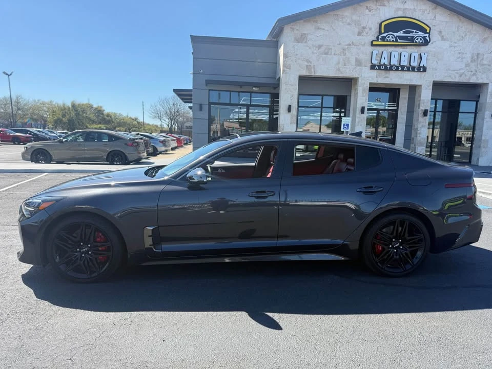 2022 Kia Stinger GT - Image 2 of 20